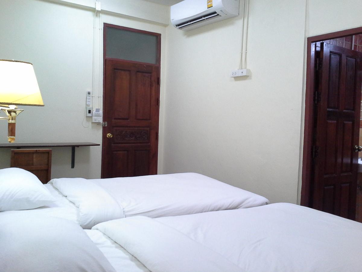 Bc Guesthouse Banglamphu Bangkok Exterior foto